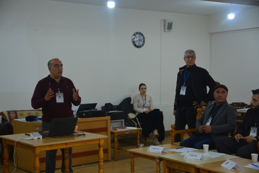 CHP Parti Okulu Diyarbakır’da eğitimlerine başladı