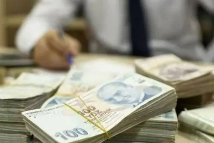 Enflasyona göre emekli ve memur maaşı zam oranları belli oldu 
