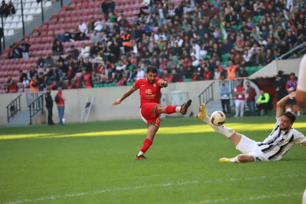 Amedsporlu yıldızın annesi gözaltına alındı ! 
