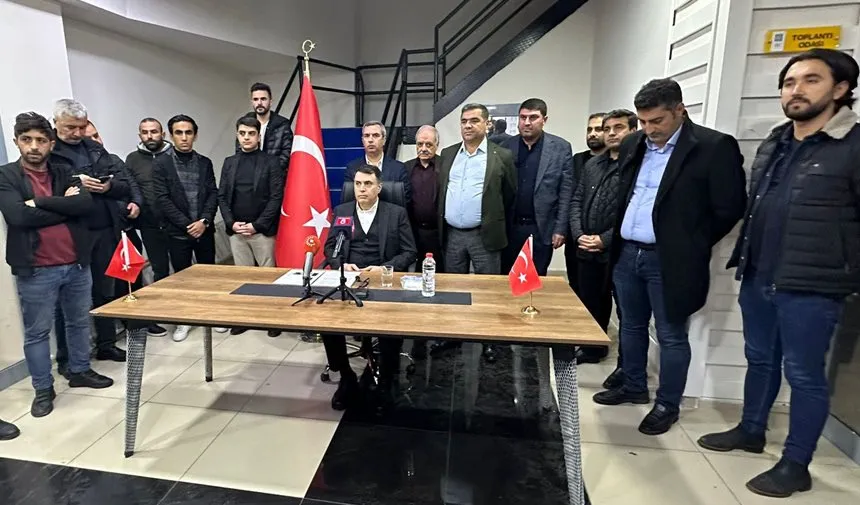 Diyarbakır’da il ve 17 ilçe başkanı, İYİ Parti’den istifa etti