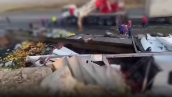 Diyarbakır Şanlıurfa yolunda kaza !