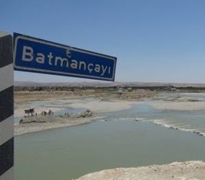 Batman Çayı 17 yaşındaki genci hayattan kopardı !