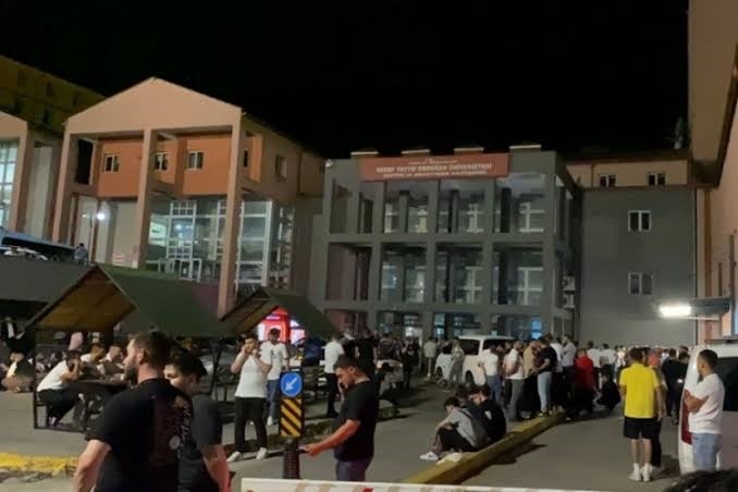 Kiracı ile ev sahibi birbirine girdi....1 kişi hayatını kaybetti !