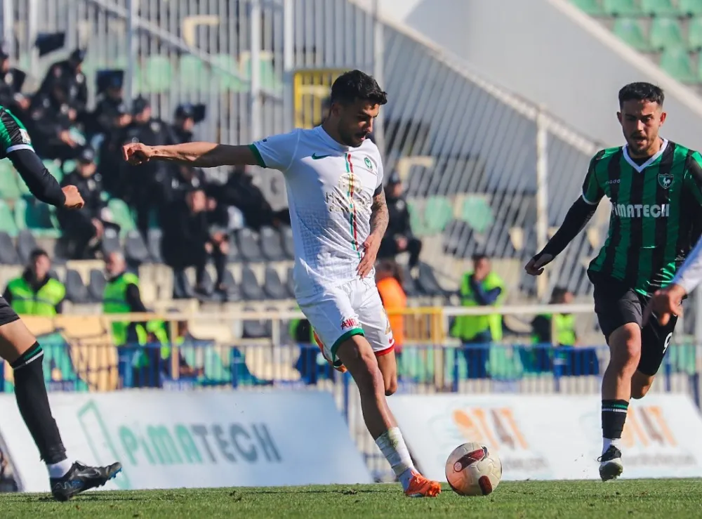 Yeni Hocadan vasat başlangıç : Amedspor yine puan kaybetti !