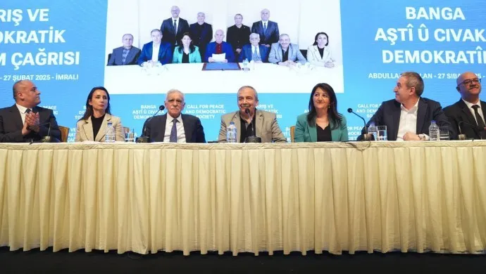 Tarihi çağrı sonrası iktidar kanadından ilk açıklamalar