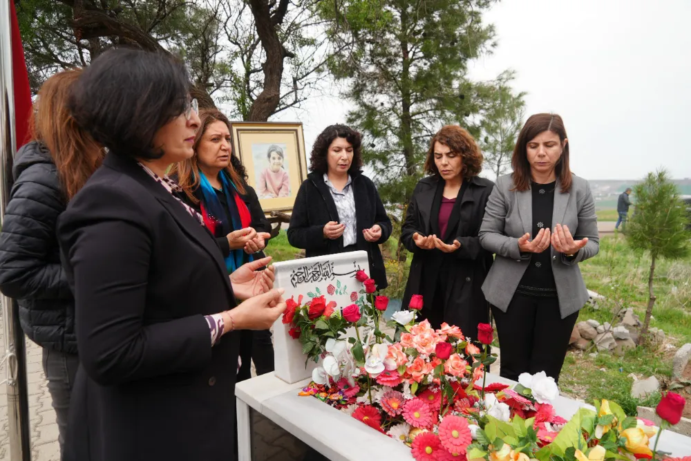DEM Parti Kadın Meclisi, Bayramda Katledilen Rojin Kabaiş ve Narin Güran