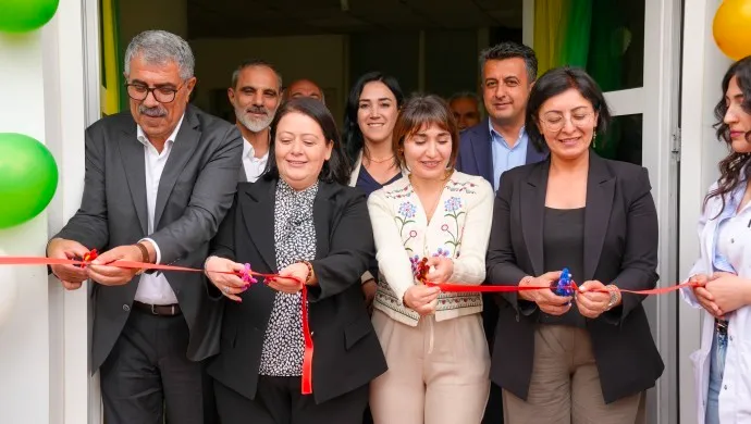 Diyarbakırda Anadilde ve Ücretsiz Sağlık Hizmeti: Sağlık Merkezi Hizmete Girdi
