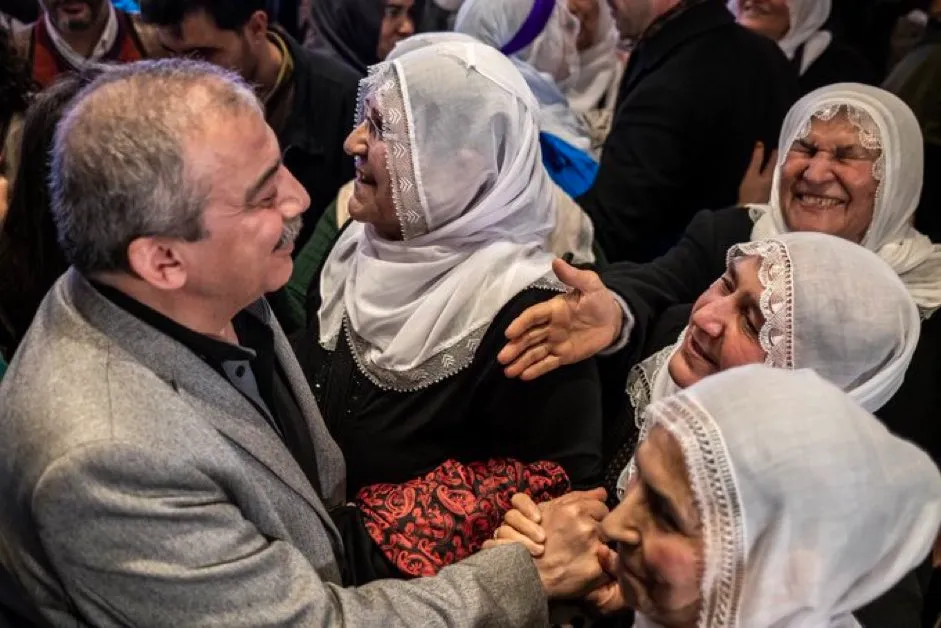 Sırrı Süreyya Önder’in Sağlık Durumunda Kritik Dönemeç: Nörolojik Bulgular Kötüleşiyor