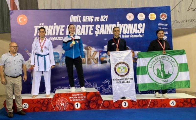 Diyarbakırlı Amine Akçakmak Dünya Kupası  Seçmelerinde 