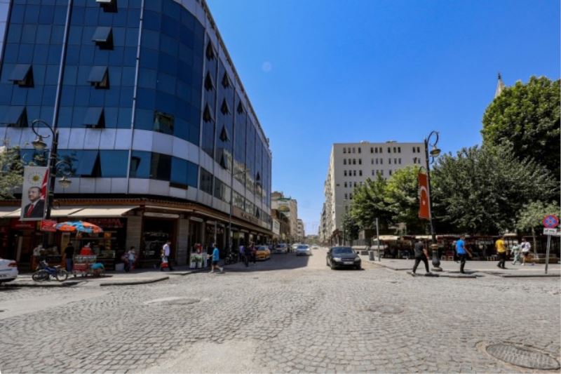 İnönü Caddesi’nde sokak sağlıklaştırma çalışmaları tamamlandı