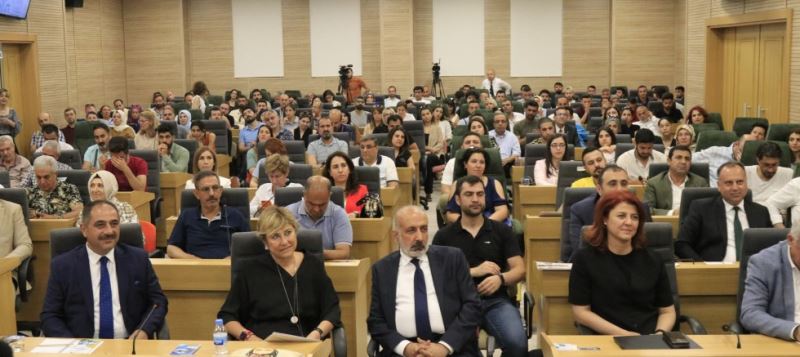 Ulusal ve Yerel Girişimciler Girişimcilik Zirvesi’nde Buluştu