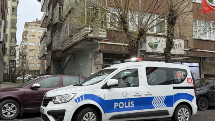 Diyarbakır'da acı ölüm: Emekli polis evinde yaşamını yitirdi
