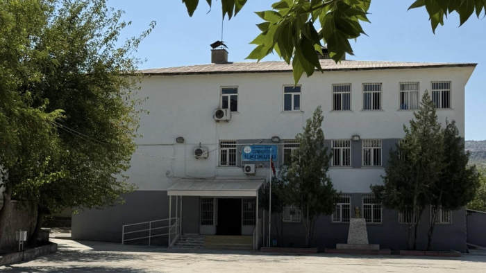 Diyarbakır'da Acı Kayıp: 6 Yaşındaki Eylül Karadağ Hayatını Kaybetti